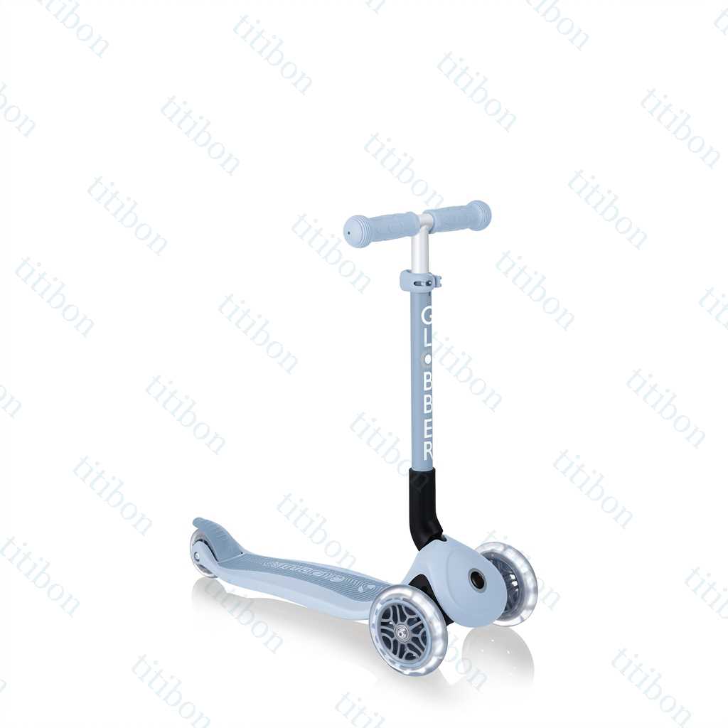 GLOBBER. Scooter Junior yığılan işıqlarla — Mavi
